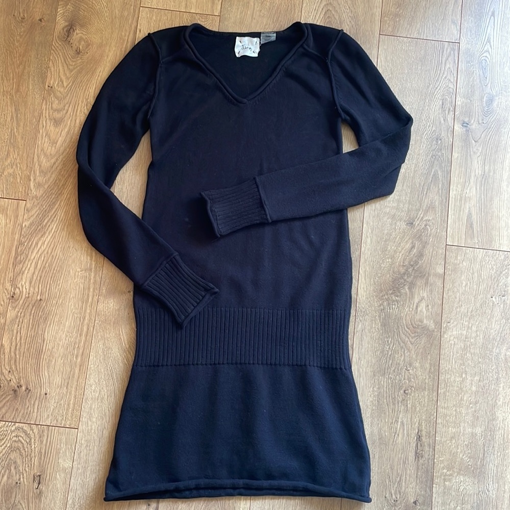 Linq black long sleeve dress